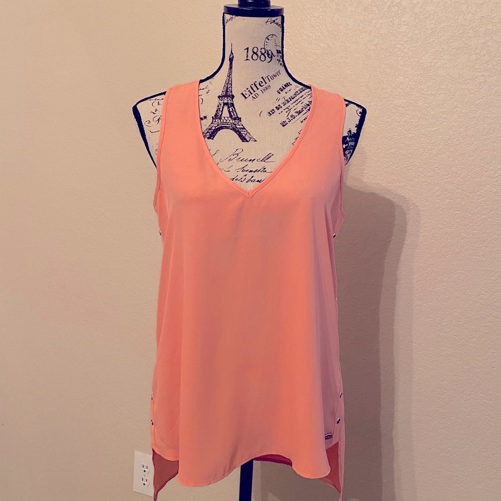 Guess Factory Women’s Kyrene Top - Just Peachy - Size Small